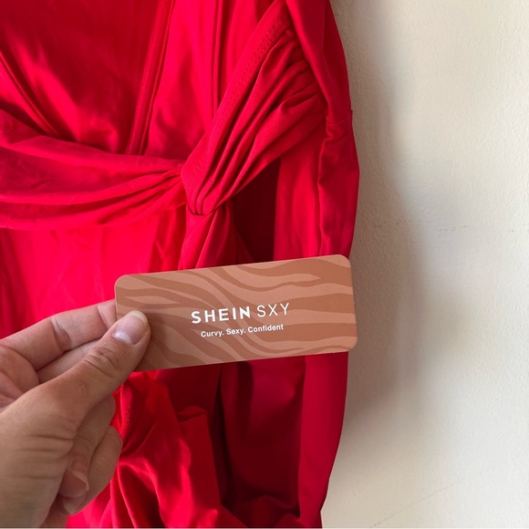 SHEIN SXY Red Knot Front Ruched Bodycon Mini Dress Women’s L NWT Party Cocktail - Picture 4 of 8